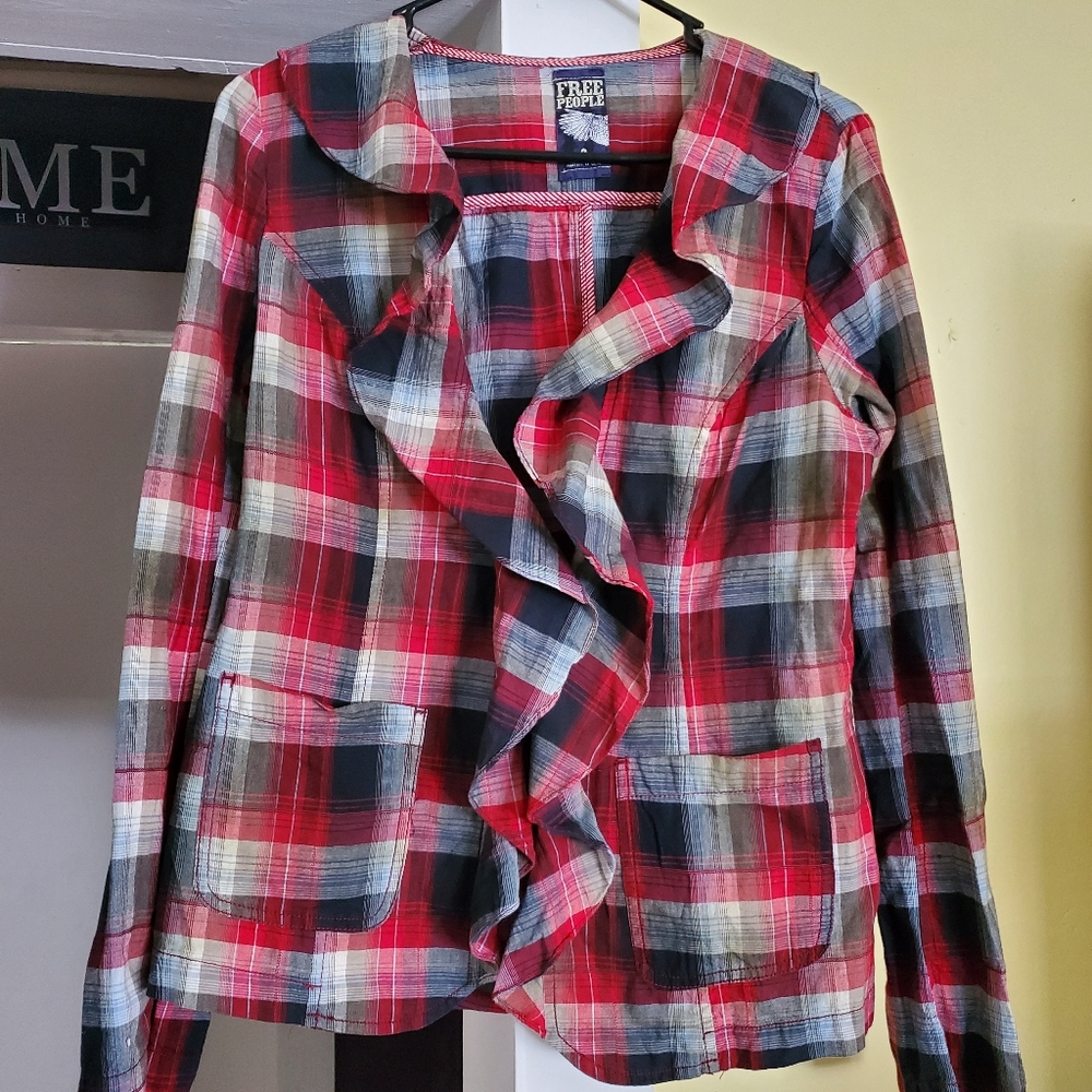 Size 8, Free People shirt..